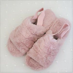 NIB! Mauve Pink Faux Fur Slippers